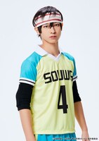 富本惣昭扮する木崎新太郎。