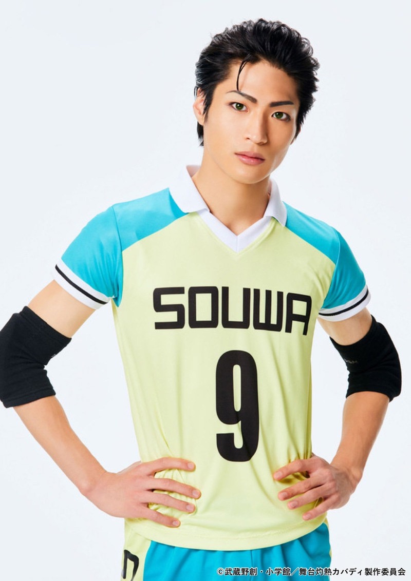 平野泰新扮する室屋大助。