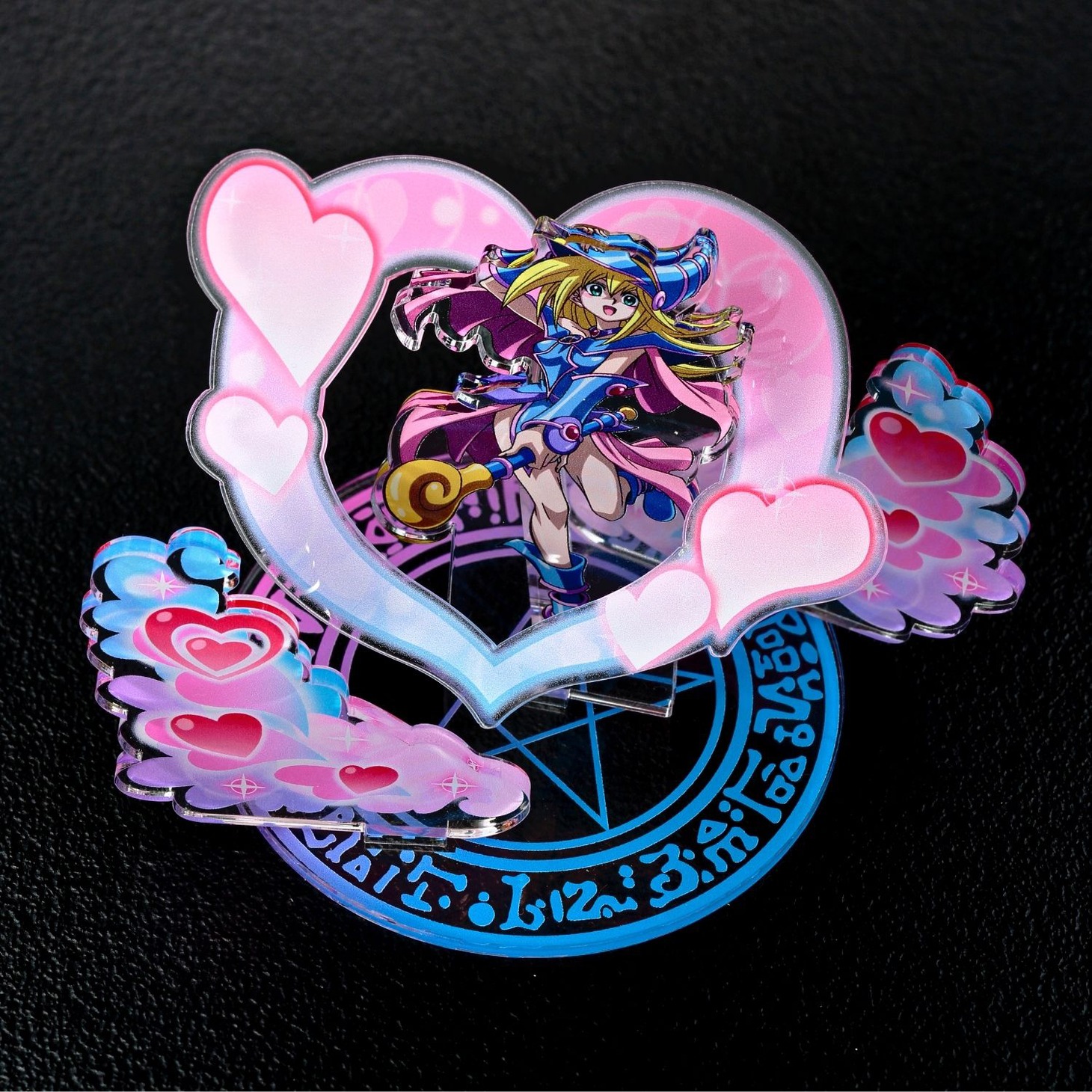 「DAD‐ドラマチックアクリルディメンション‐ 劇場版『遊☆戯☆王 THE DARK SIDE OF DIMENSIONS』ブラック・マジシャン・ガール」