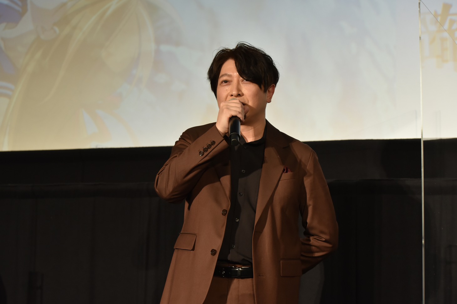小野大輔