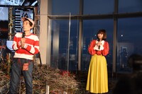 左から楳図かずお、中川翔子。