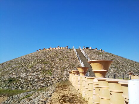 五色塚古墳 (c)Kobe City