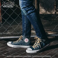 「ジョジョの奇妙な冒険 ストーンオーシャン【CONVERSE】チャーム付きシューズ」