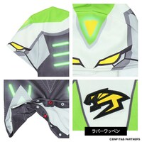 ワイルドタイガーのヒーロースーツを再現したロンパース。
