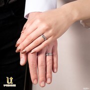 「ガイウスの槍リング」の着用イメージ。