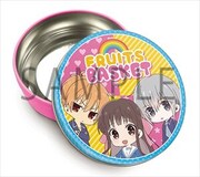 舞台挨拶で配布される「フルバ缶ケース」。