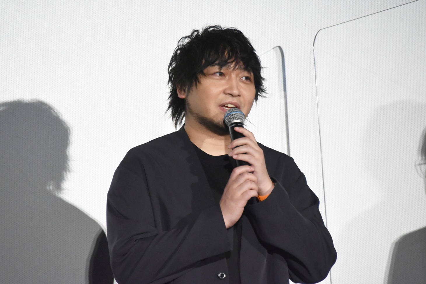 中村悠一