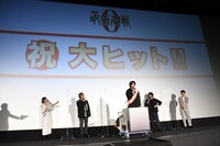 映画「劇場版 呪術廻戦 0」の舞台挨拶の様子。