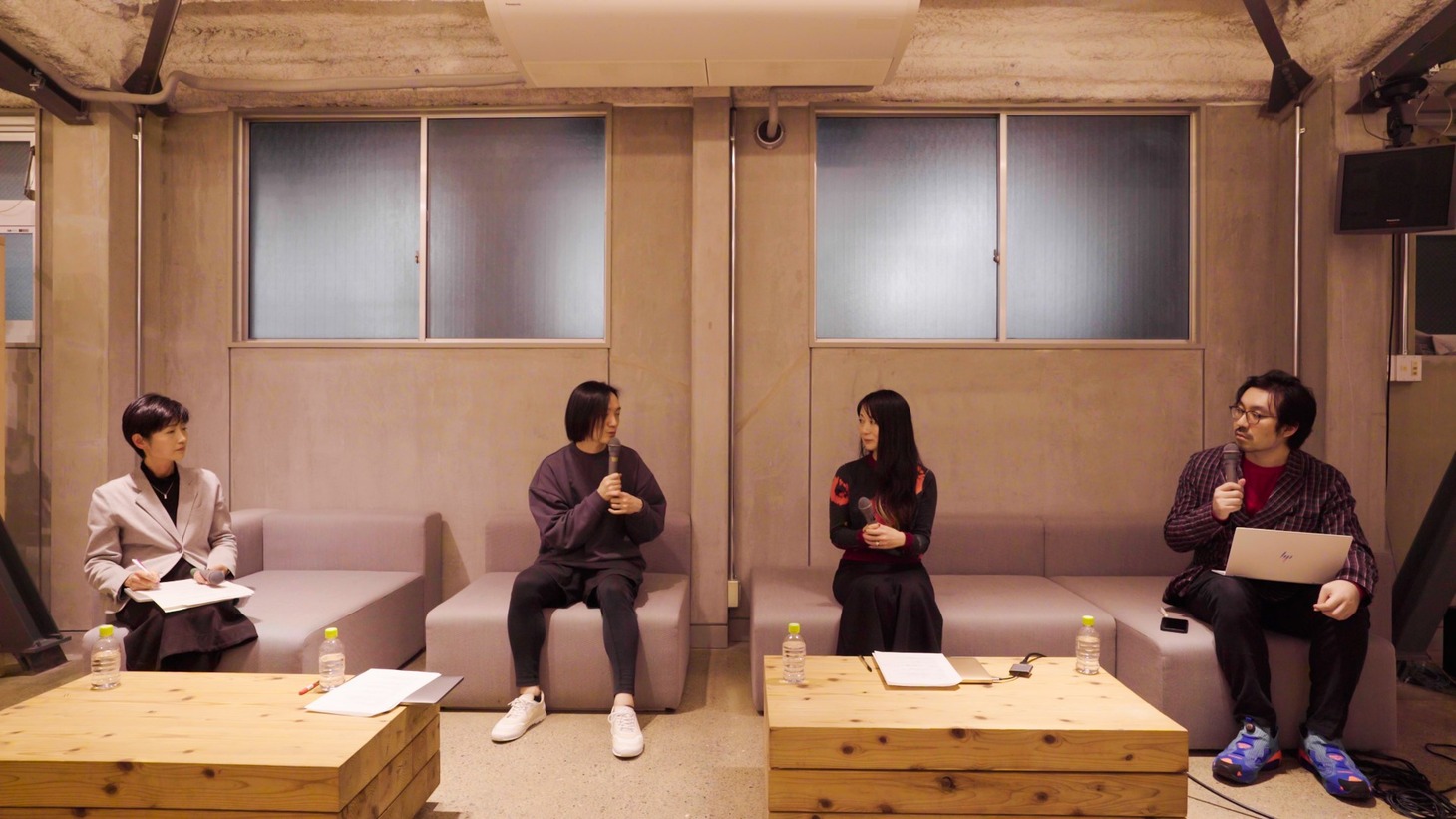 2021年の年末に行われた「MAGMA sessions」収録の様子。同収録は2月16日以降に公開される。