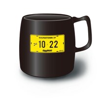 「DINEXマグカップ（ODDTAXI × SAUNATOWN）」 (c)P.I.C.S. / 映画小戸川交通パートナーズ