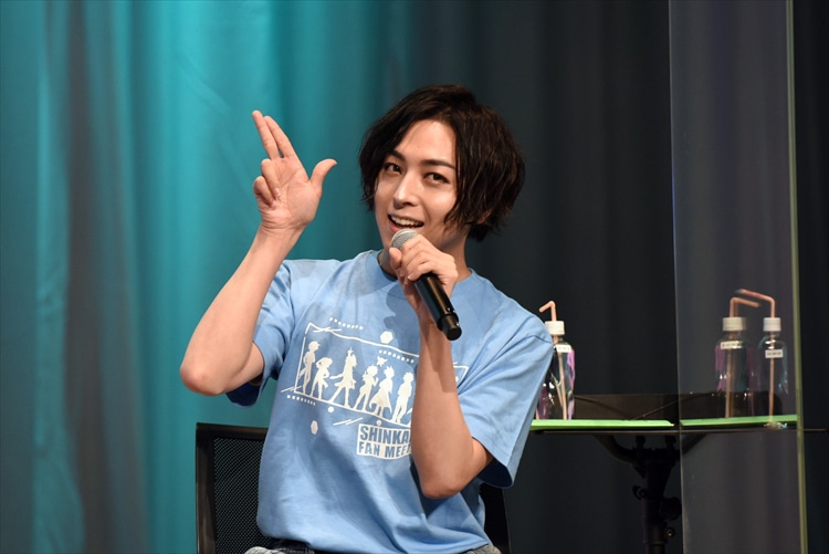 蒼井翔太