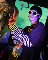 コラボアイテムの着用イメージ。