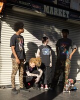 コラボアイテムの着用イメージ。