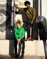 コラボアイテムの着用イメージ。