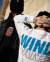 コラボアイテムの着用イメージ。