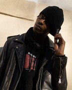 コラボアイテムの着用イメージ。