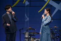 アニメ映画「ブルーサーマル」公開直前イベントの様子。