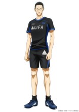 伊達望（CV：安元洋貴）エスペリオンユースのヘッドコーチ。アシトたちのいる2軍で指揮を執っている。監督の福田とは選手時代からの盟友。冷静沈着で「鉄仮面」と呼ばれるが、選手の成長を第一に考えている指導者で、信頼も厚い。プロ選手時代はエスペリオンに所属し、中盤で活躍した。 (c)小林有吾・小学館／「アオアシ」製作委員会