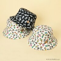 「ちびまる子ちゃん × CA4LA 総柄バケットハット」と「ちびまる子ちゃん × CA4LA KIDS総柄バケットハット」。