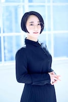 七海麻美役の悠木碧。