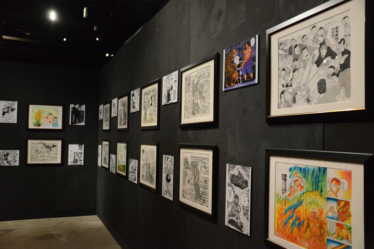 「連載30周年記念 地上最強刃牙展ッ！in東京ドームシティ」の様子。