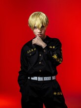 植田圭輔扮する松野千冬。