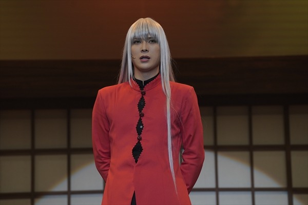 舞台「フルーツバスケット」より。