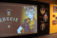 「ディズニー ツイステッドワンダーランド展｜ヴィランズから生まれた世界」サバナクロー寮の展示の様子。