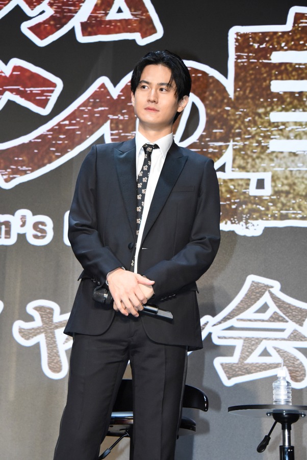 武内駿輔