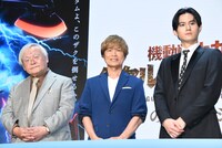 「ザクの日 スペシャル会見」の様子。