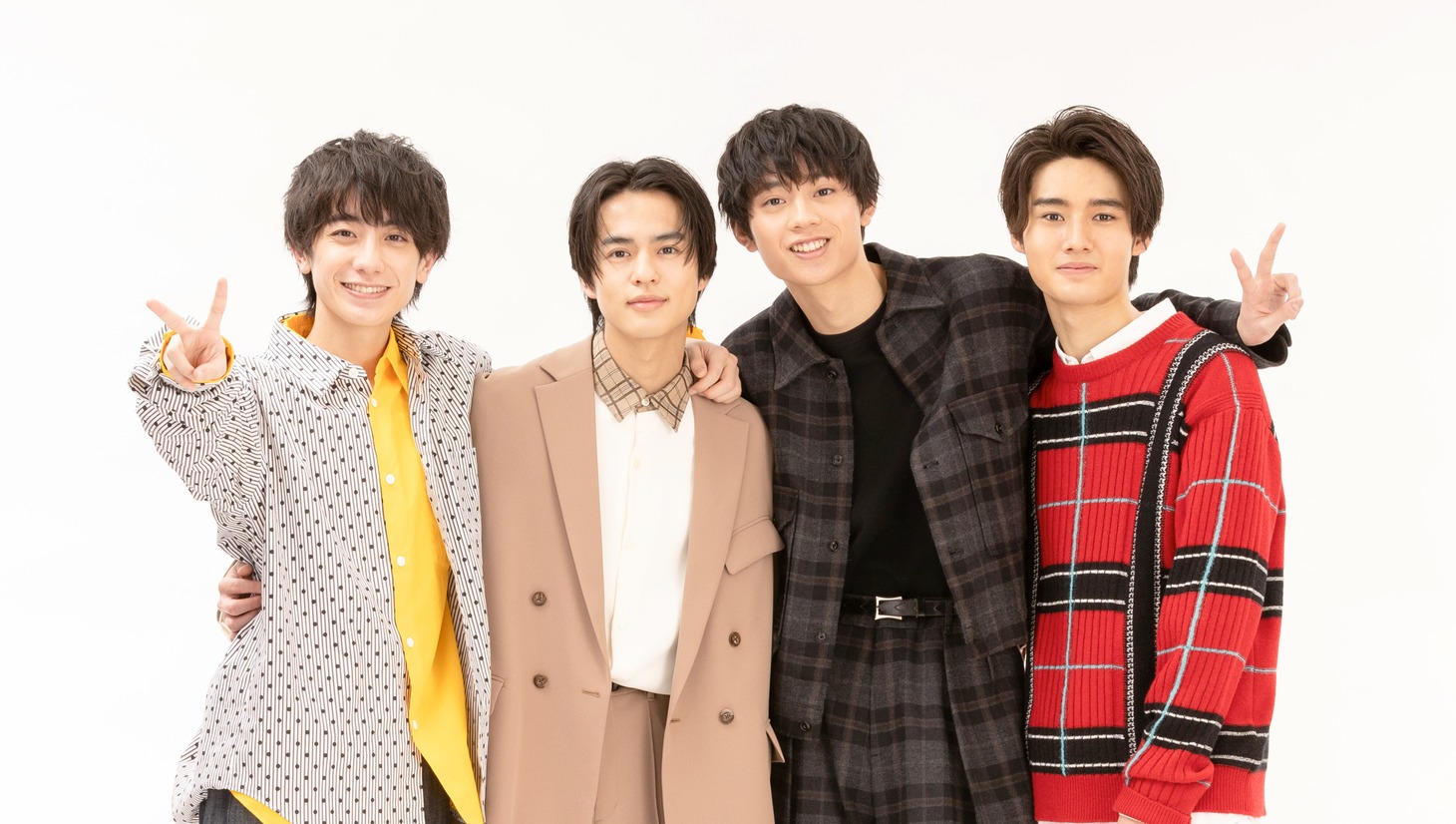 左から小西詠斗、奥野壮、水沢林太郎、藤岡真威人。