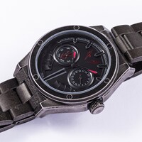 「ガッツ モデル 腕時計」