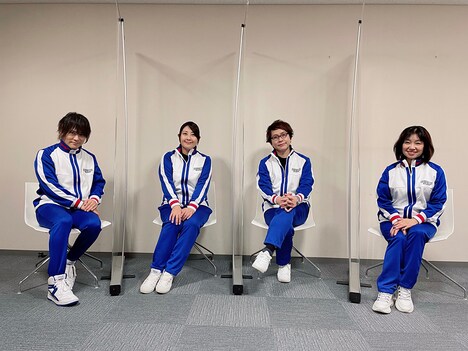 「青酢の打ち上げ座談会」より。大石秀一郎役の近藤孝行、越前リョーマ役の皆川純子、手塚国光役の置鮎龍太郎、不二周助役の甲斐田ゆき。