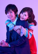 左から柿澤勇人扮する永尾完治、笹本玲奈扮する赤名リカ。