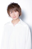 ブルーバードの九重落暉役・谷江玲音。