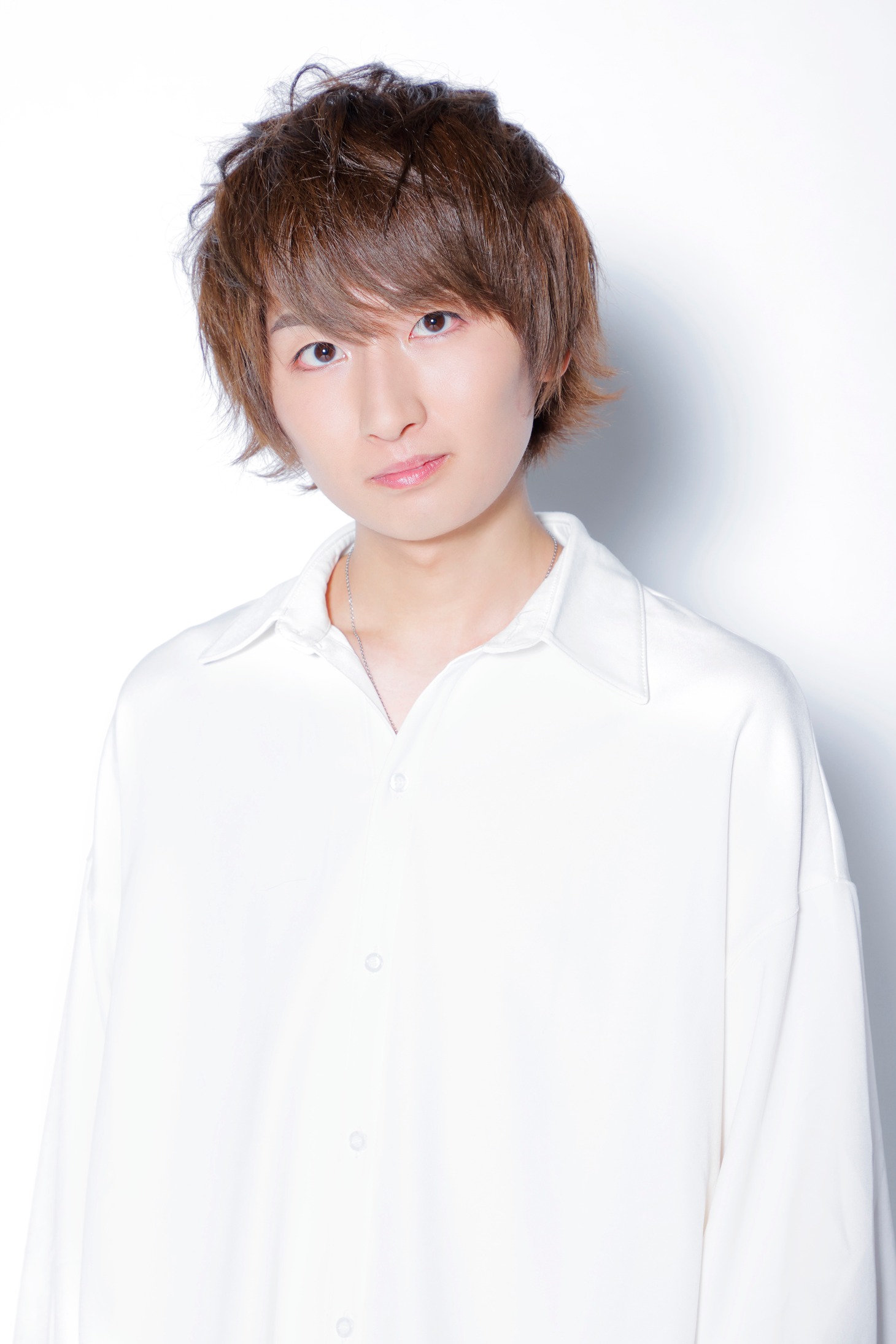 九重落暉役の谷江玲音。