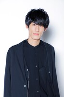 システム・オブ・ロマンスの我孫子金慈役・山本友理。