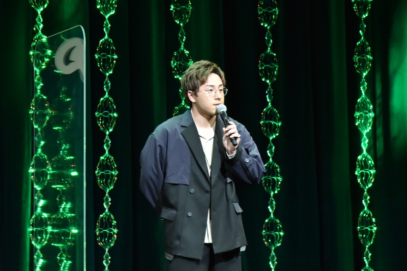 鈴木崚汰