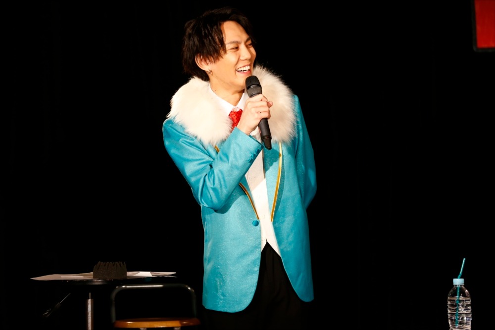 仁淀ユウヤ役の今井文也。