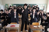 TVドラマ「ナンバMG5」の撮影現場より。