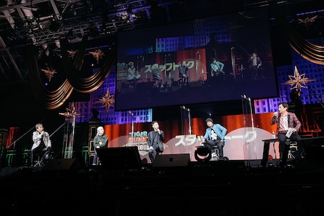 スタッフトークの様子。