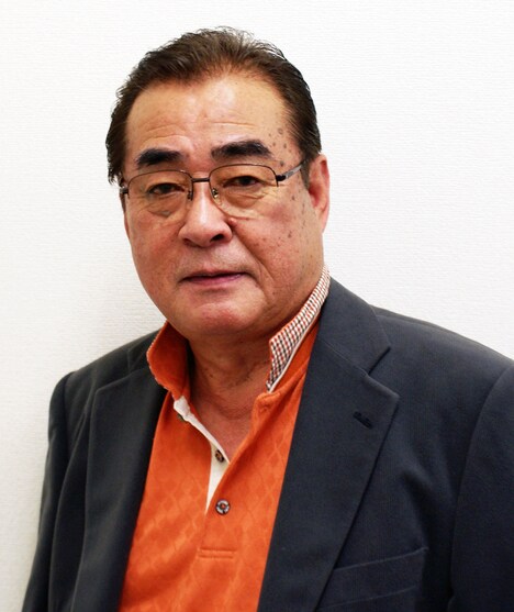 ドルトス役の秋元羊介。