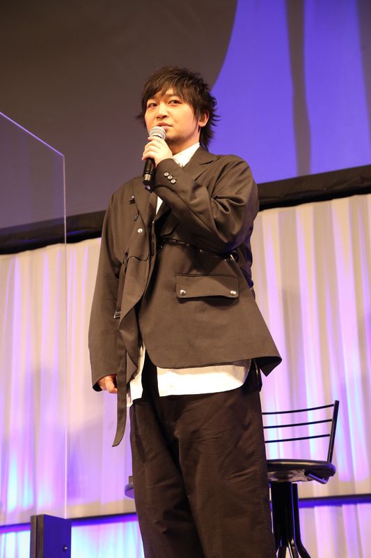 中村悠一