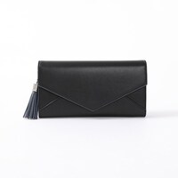 早川アキモデルの財布。