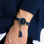 早川アキモデルの腕時計の着用イメージ。