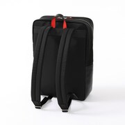 マキマモデルのリュック。