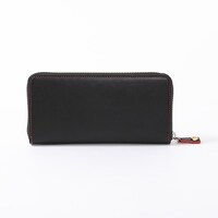 マキマモデルの財布。