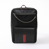 マキマモデルのリュック。