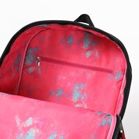 パワーモデルのリュック。