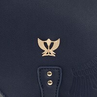 グリフィスモデルのショルダーバッグ。